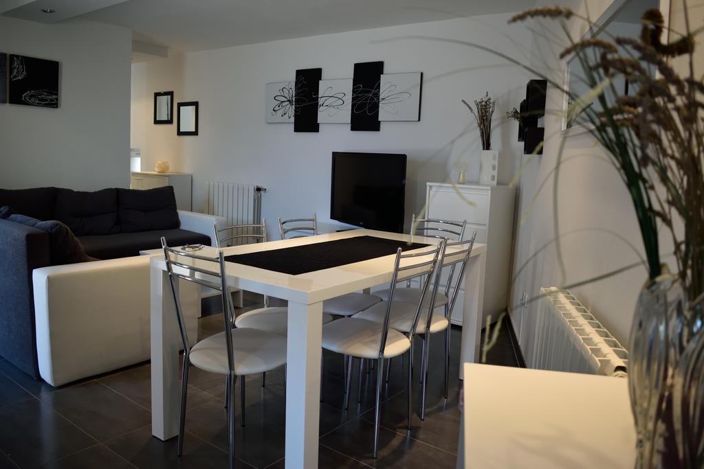 Aurelia Apartment Ližnjan 外观 照片